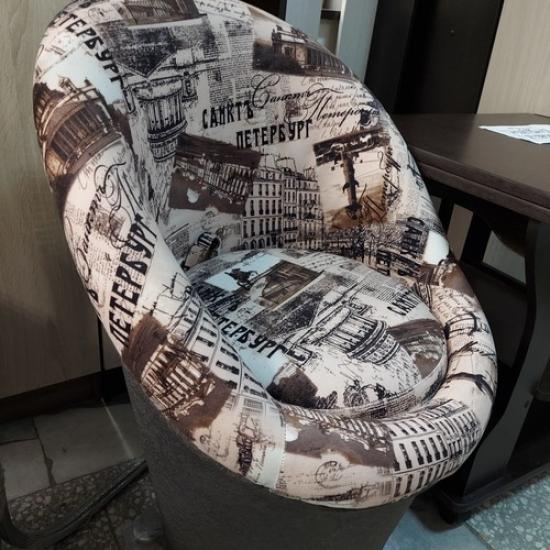 Pouffe with emphasis 55.jpg_1